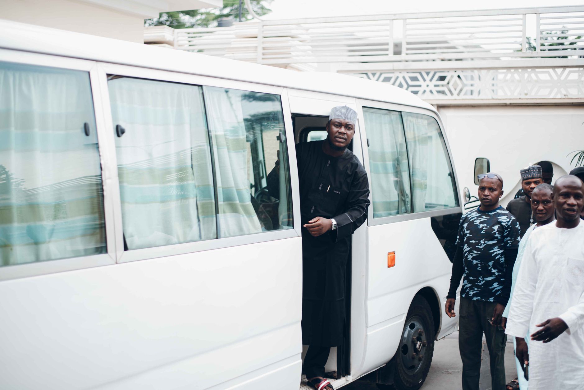 Ilustracja: Community Transport Dial a Ride: How It Works, What It Community Transport Dial a Ride: How It Works, What It Costs and How to Get Involved - zdjecie w tresci
